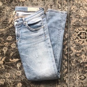 Rag & Bone distressed Capri